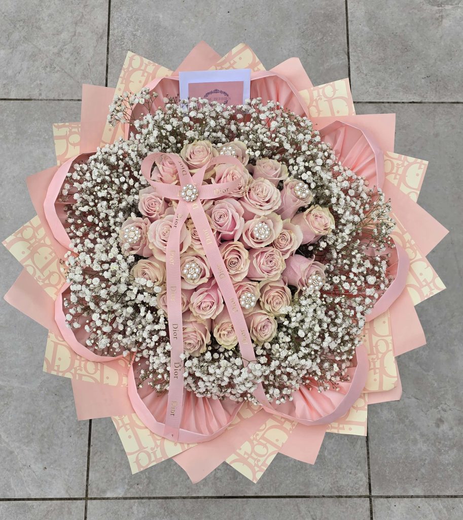 25 roses (1) (1)